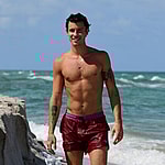 Shawn Mendes seems happy and healthy as he hits the beach with friends in Miami