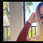 Lauren Drain Kagan has near nip slip