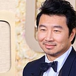 Simu Liu Makes 'Personal Guarantee' About Taylor Swift Jokes At PCA's