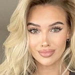 Veronika Rajek close up