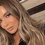 Brielle Biermann takes a selfie.