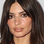Emily Ratajkowski close up