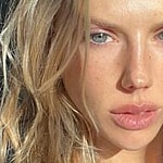 Charlotte McKinney snaps a selfie.