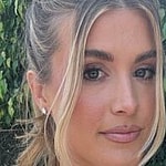 Eugenie Bouchard snaps a selfie.