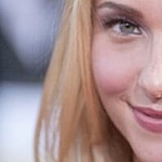 Hayden Panetierre smiles close up