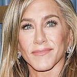 Jennifer Aniston close up