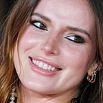 Bella Thorne poses close up