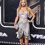 ELMONT, NEW YORK, USA - SEPTEMBER 11: 2024 MTV Video Music Awards held at UBS Arena on September 11, 2024 in Elmont, New York, United States. 12 Sep 2024 Pictured: Paris Hilton. Photo credit: Xavier Collin/Image Press Agency/MEGA TheMegaAgency.com +1 888 505 6342 (Mega Agency TagID: MEGA1197972_083.jpg) [Photo via Mega Agency]