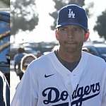 Jason Bateman (left) Ashton Kutcher (right)