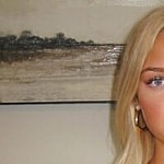 Sydney Thomas poses for the camera.