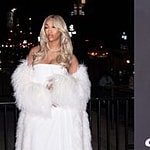 Side by side of Angel Reese and Lisa Leslie.