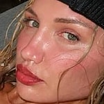 Gabrielle Epstein snaps a selfie.