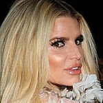 Jessica Simpson heads out in NYC