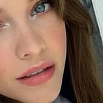 Barbara Palvin close up