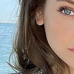 Barbara Palvin close up