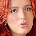 Bella Thorne close up