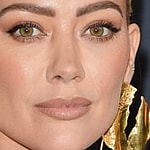 Hilary Duff close up