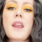 Jenelle Evans close up