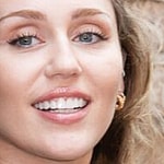 Miley Cyrus close up