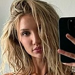 Gabby Epstein takes mirror selfie