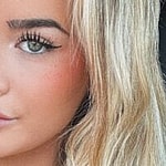 Emily Elizabeth close up