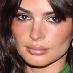 Emily Ratajkowski close up