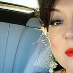 Jennifer Tilly car selfie