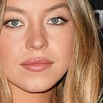 Sydney Sweeney close up