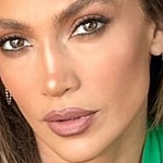 Jennifer Lopez close up