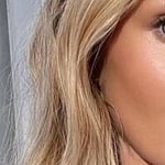 Candice Swanepoel selfie