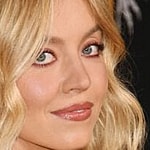 Sydney Sweeney close up