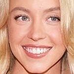 Sydney Sweeney close up