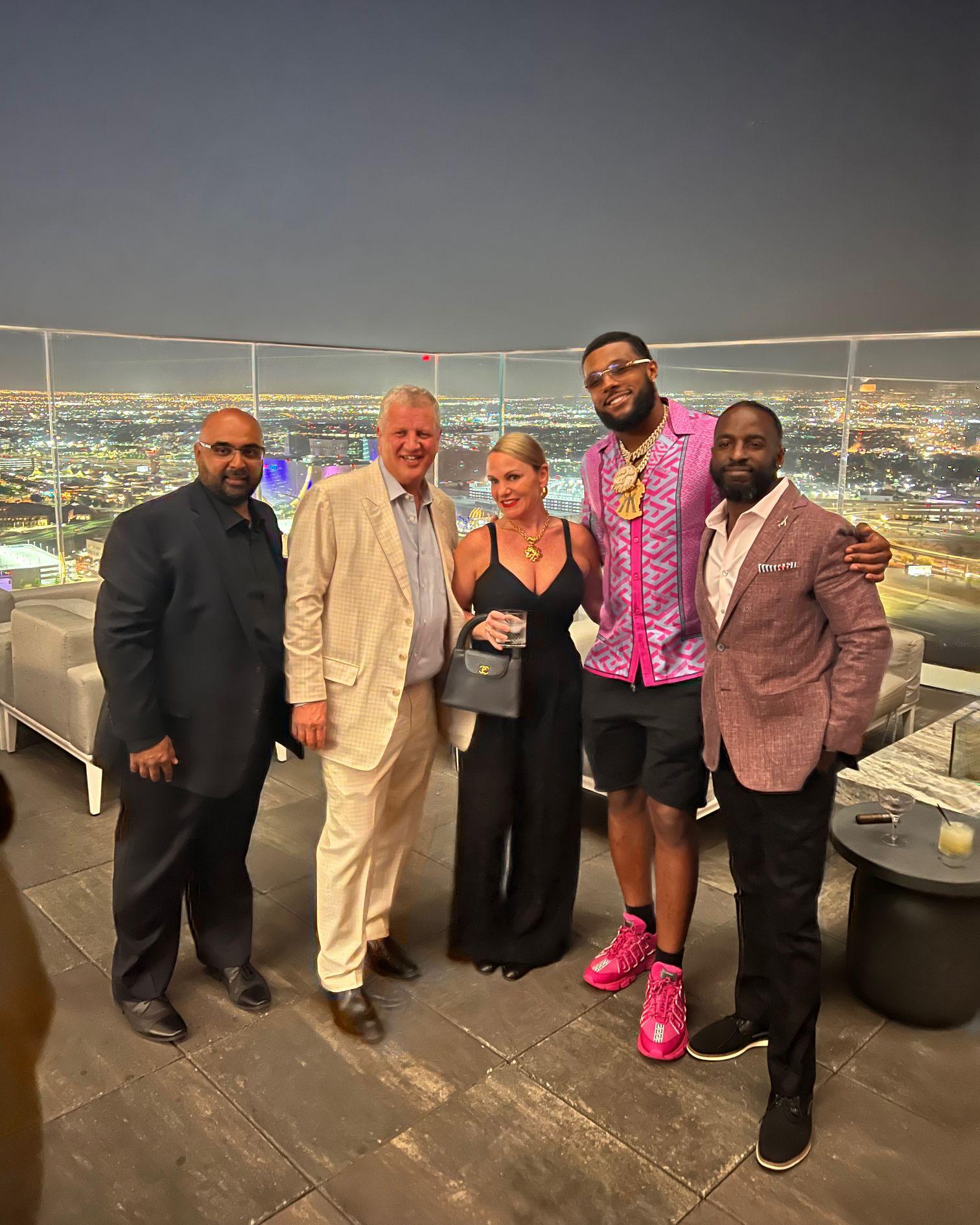NFL's Top Draft Pick Kayvon Thibodeaux Parties It Up In Downtown Las Vegas!