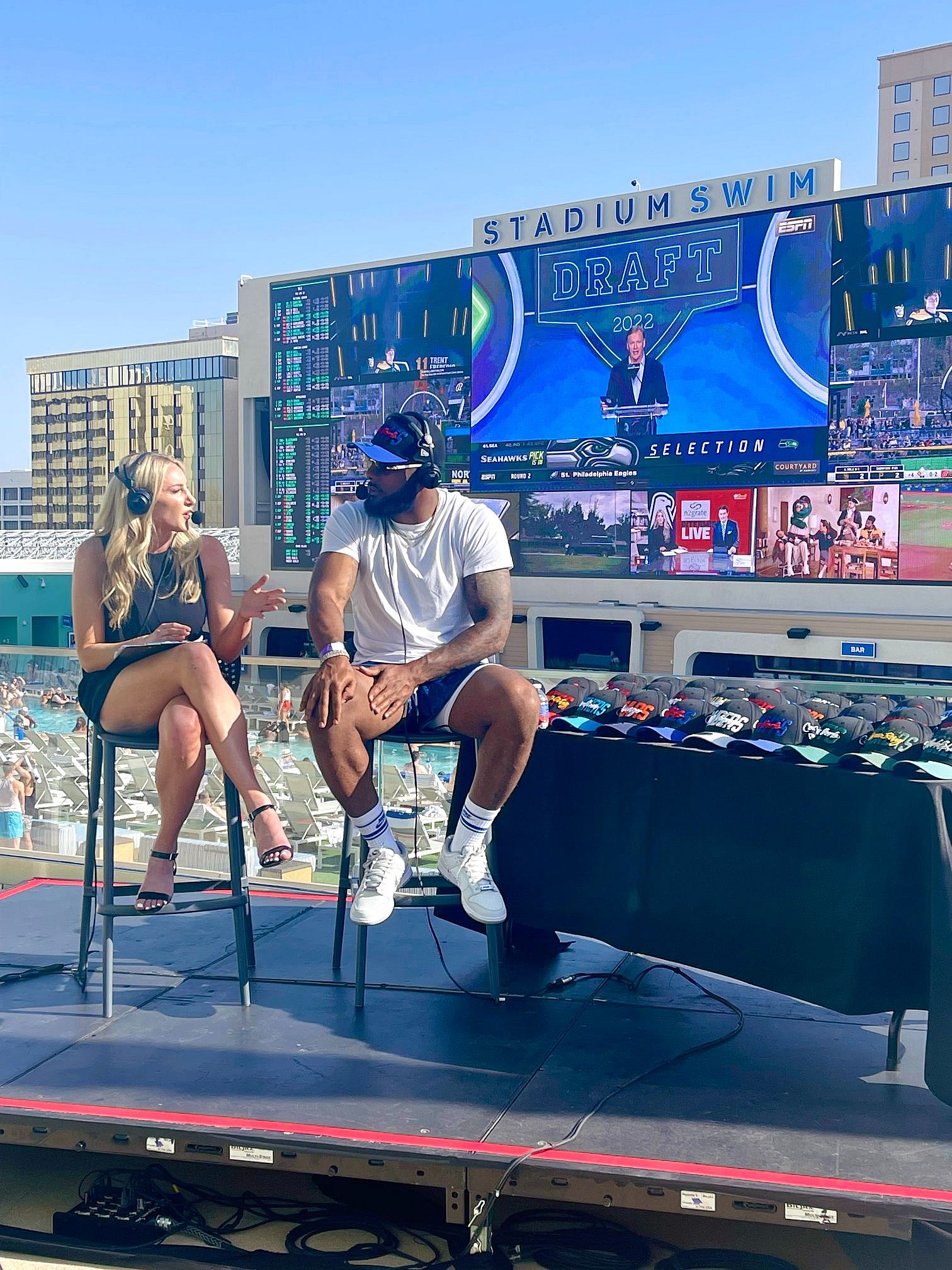 NFL's Top Draft Pick Kayvon Thibodeaux Parties It Up In Downtown Las Vegas!