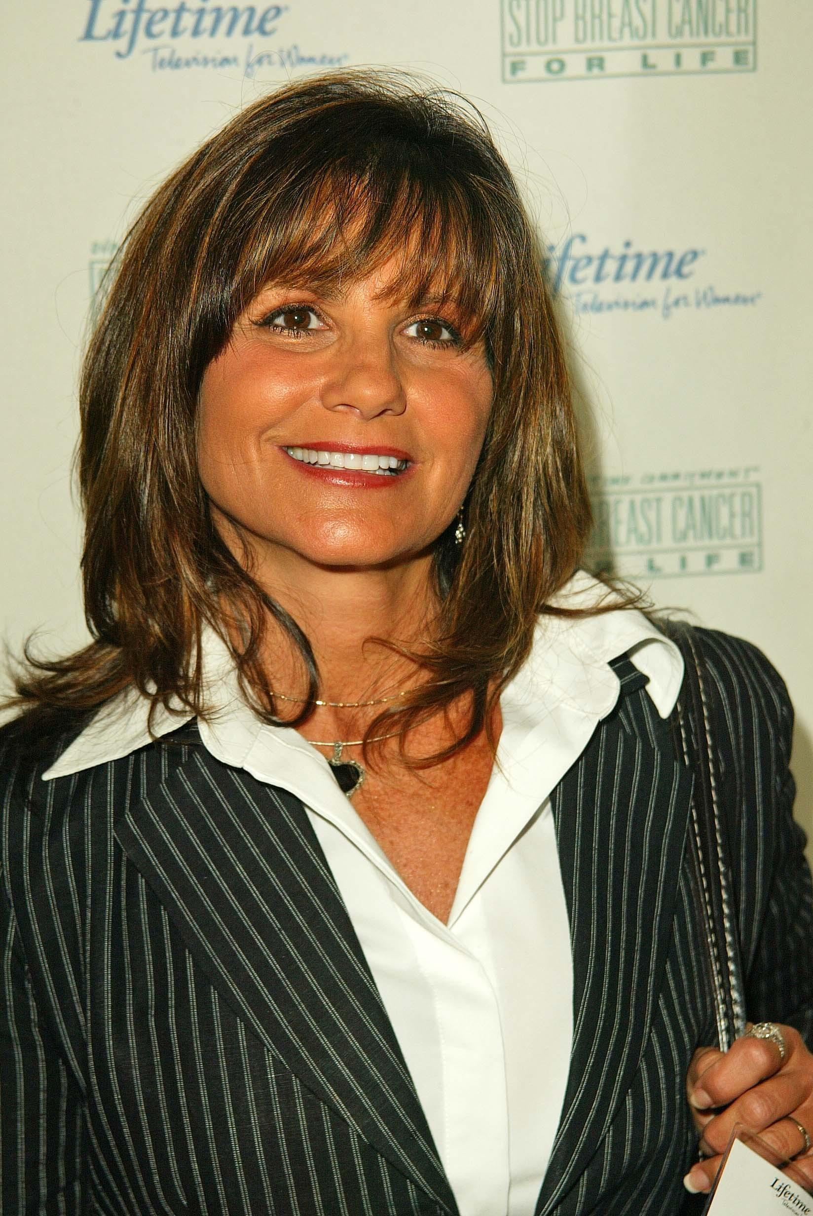 Lynne Spears smiling