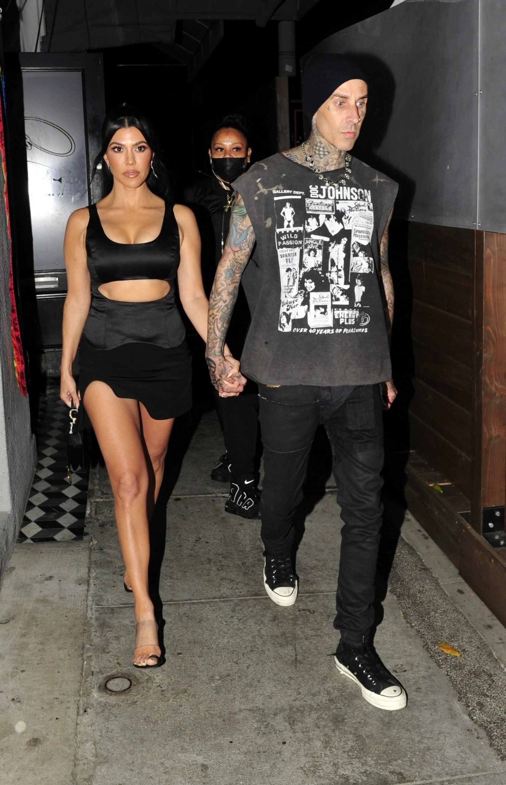 Kourtney Kardashian and Travis Barker dine at Craig's
