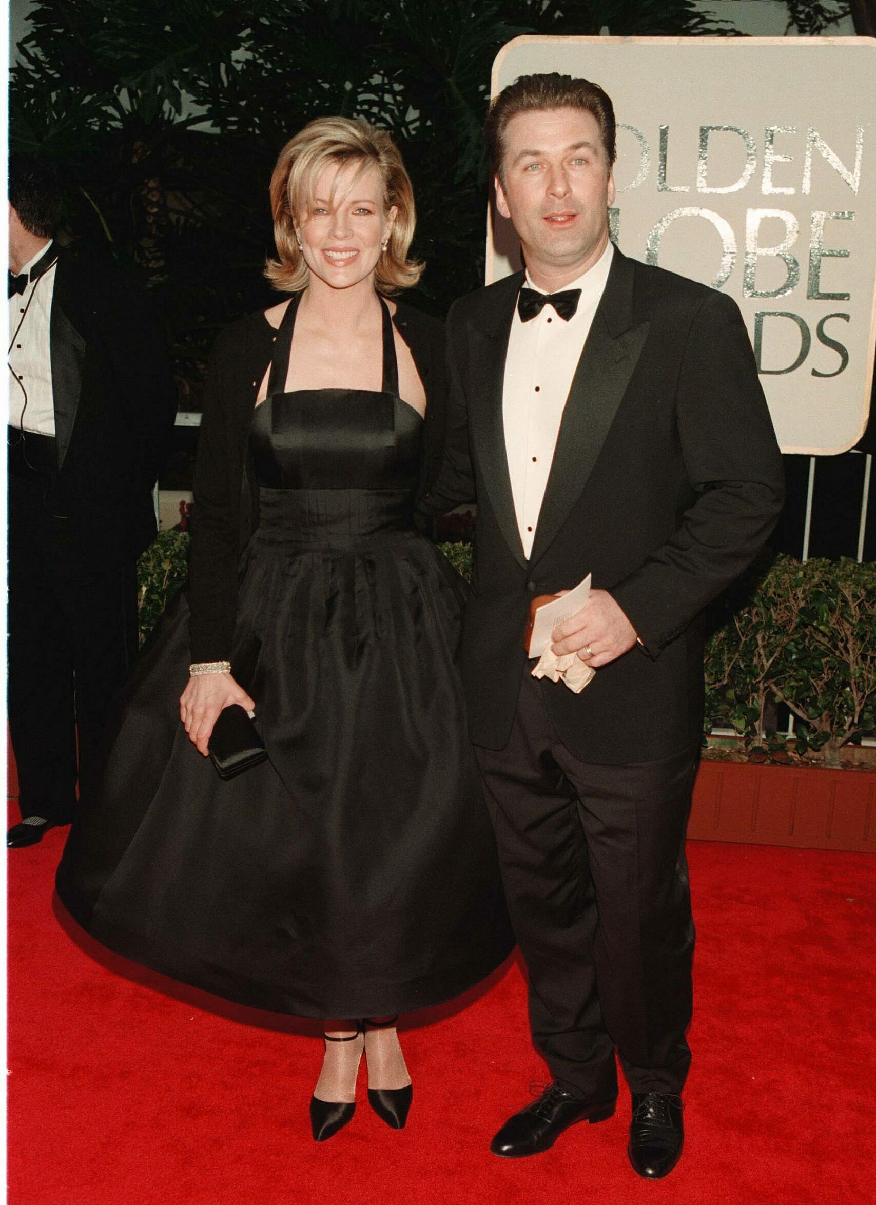 1998 GOLDEN GLOBE AWARDS-ARRIVALKim Bassinger & Alec Baldwin at Golden Globeson 1/18/1998.JR (Mega Agency TagID: MEGAR122745_11898.jpg) [Photo via Mega Agency]
