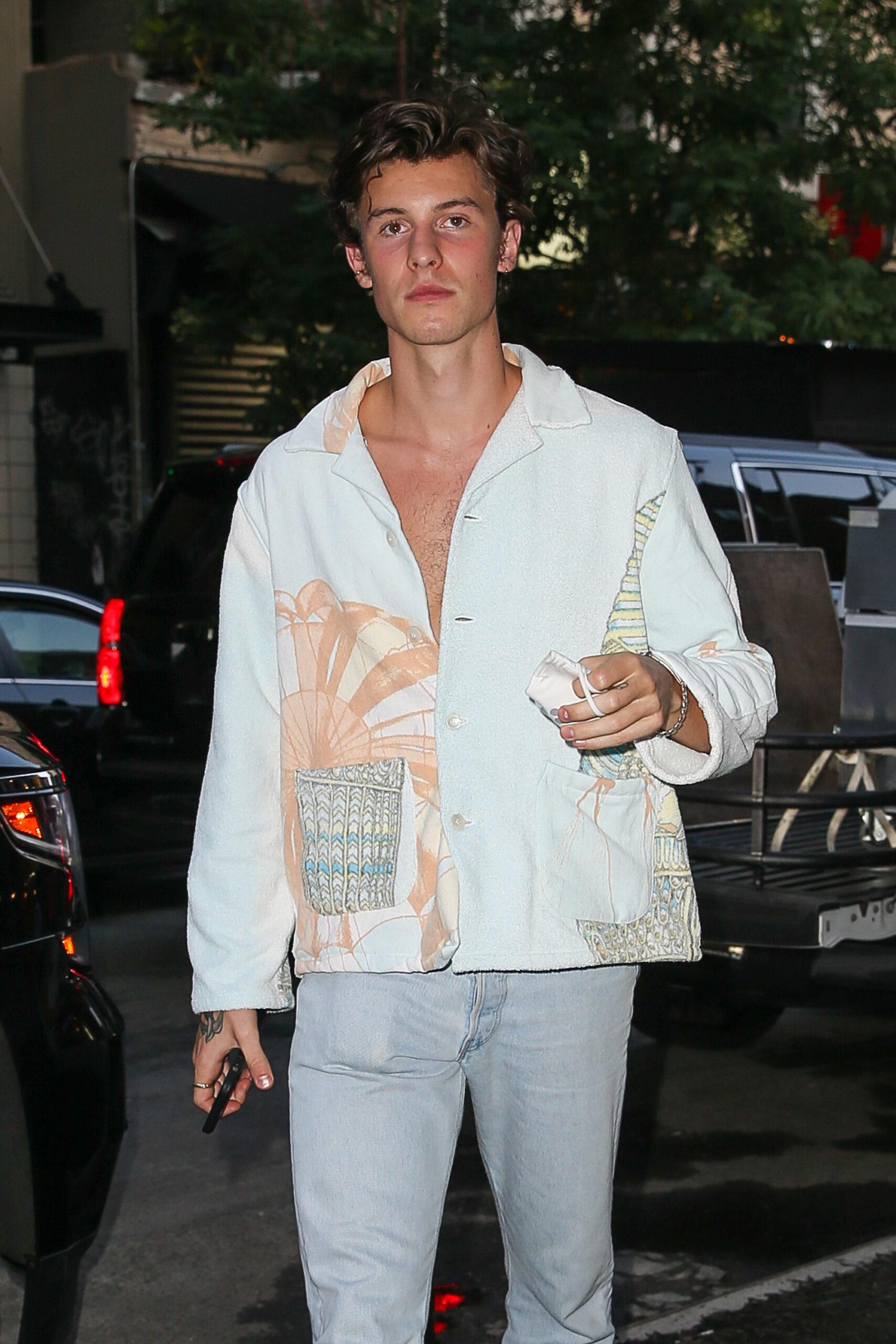 Shawn Mendes Was Spotted Out And About In New York City