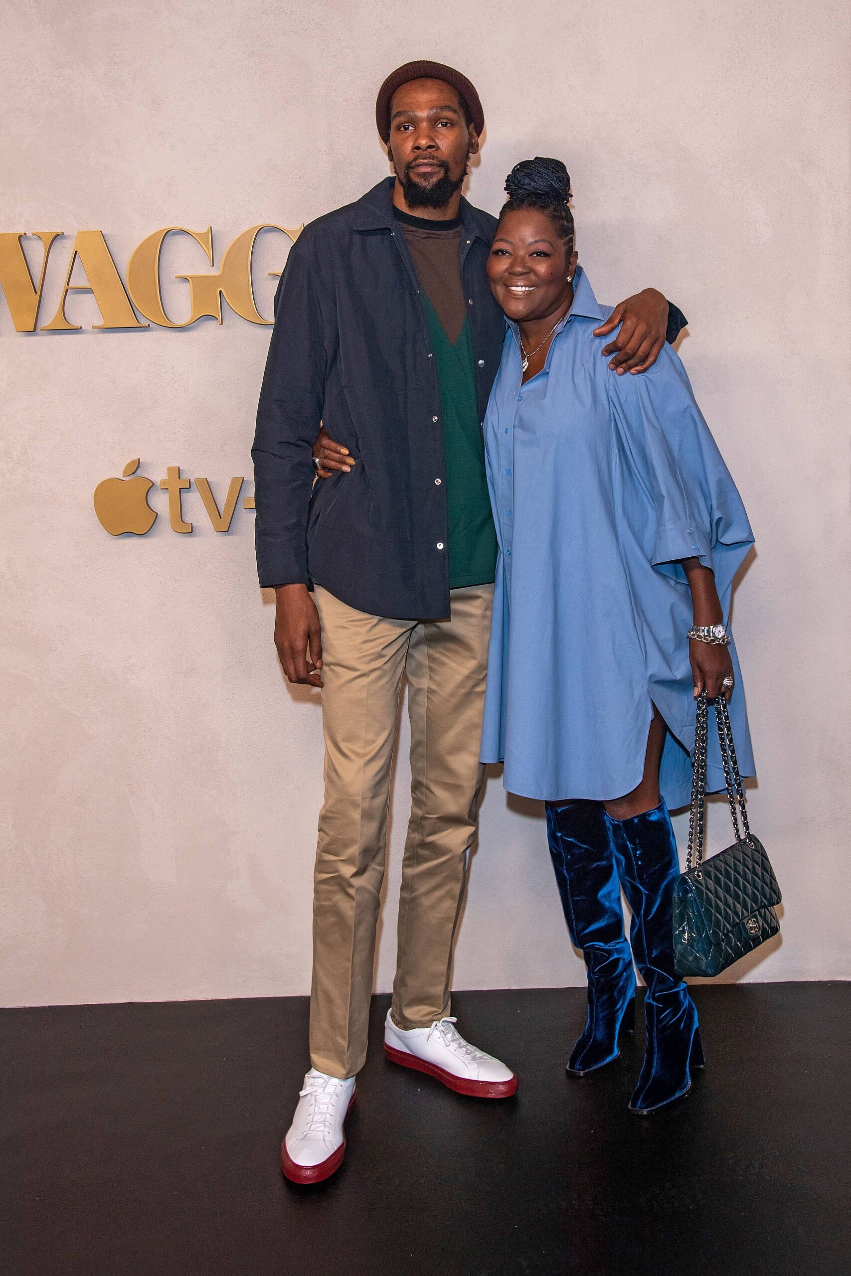 Kevin Durant and his mom Wanda