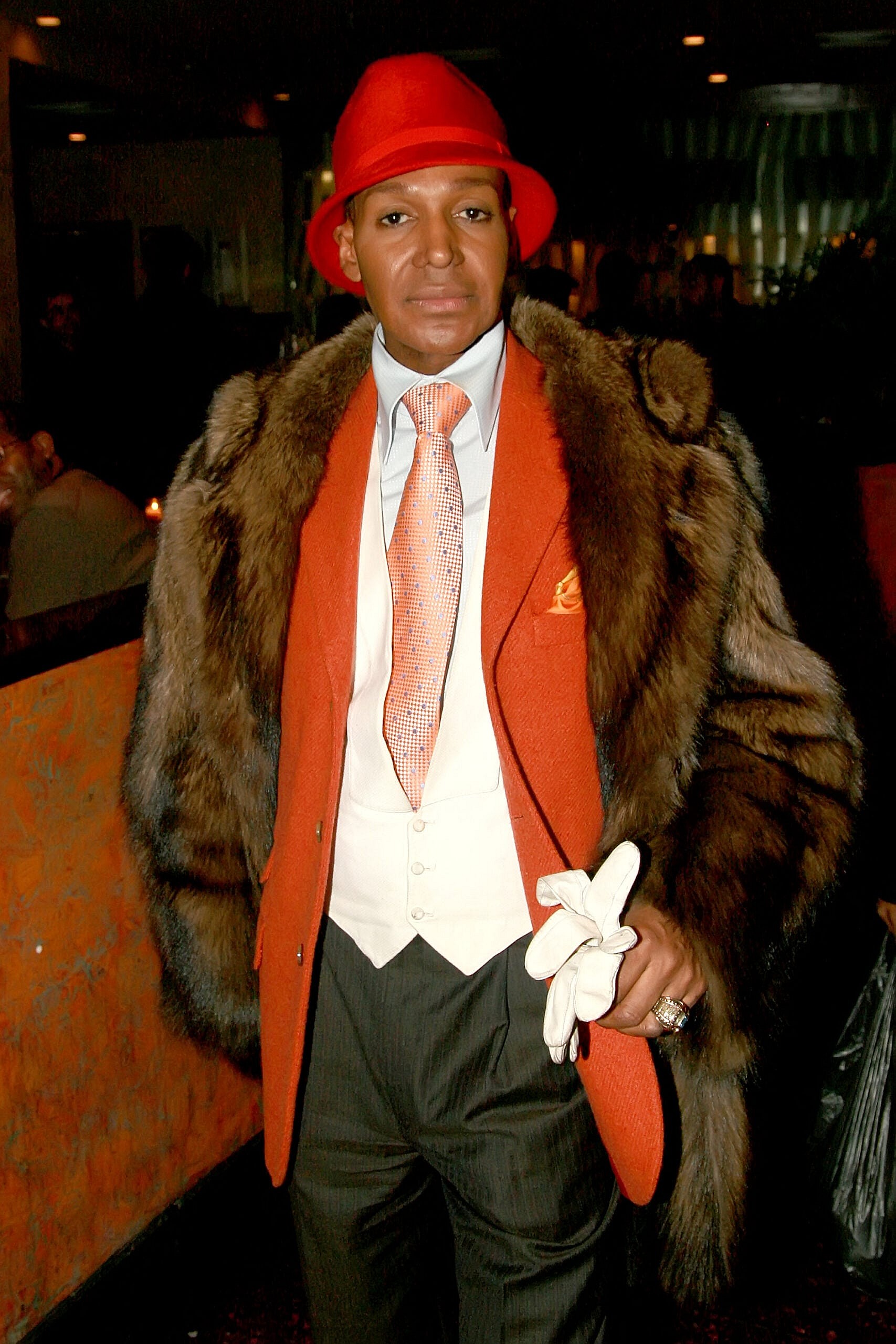 Dwight Eubanks posing on the red carpet. 