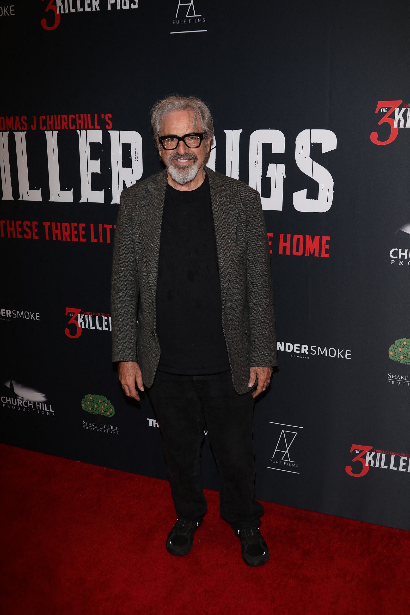 Robert Carradine on the red carpet.