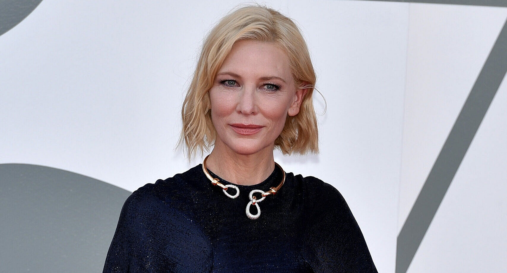 Lacci Red Carpet And Opening Ceremony Red Carpet Arrivals at the 77th Venice Film Festival - Cate Blanchett