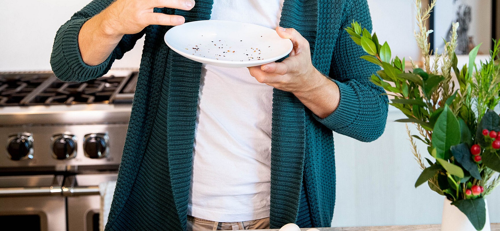 Derek Hough and Americas egg farmers serve up Eggceptional Holiday Recipe Remakes