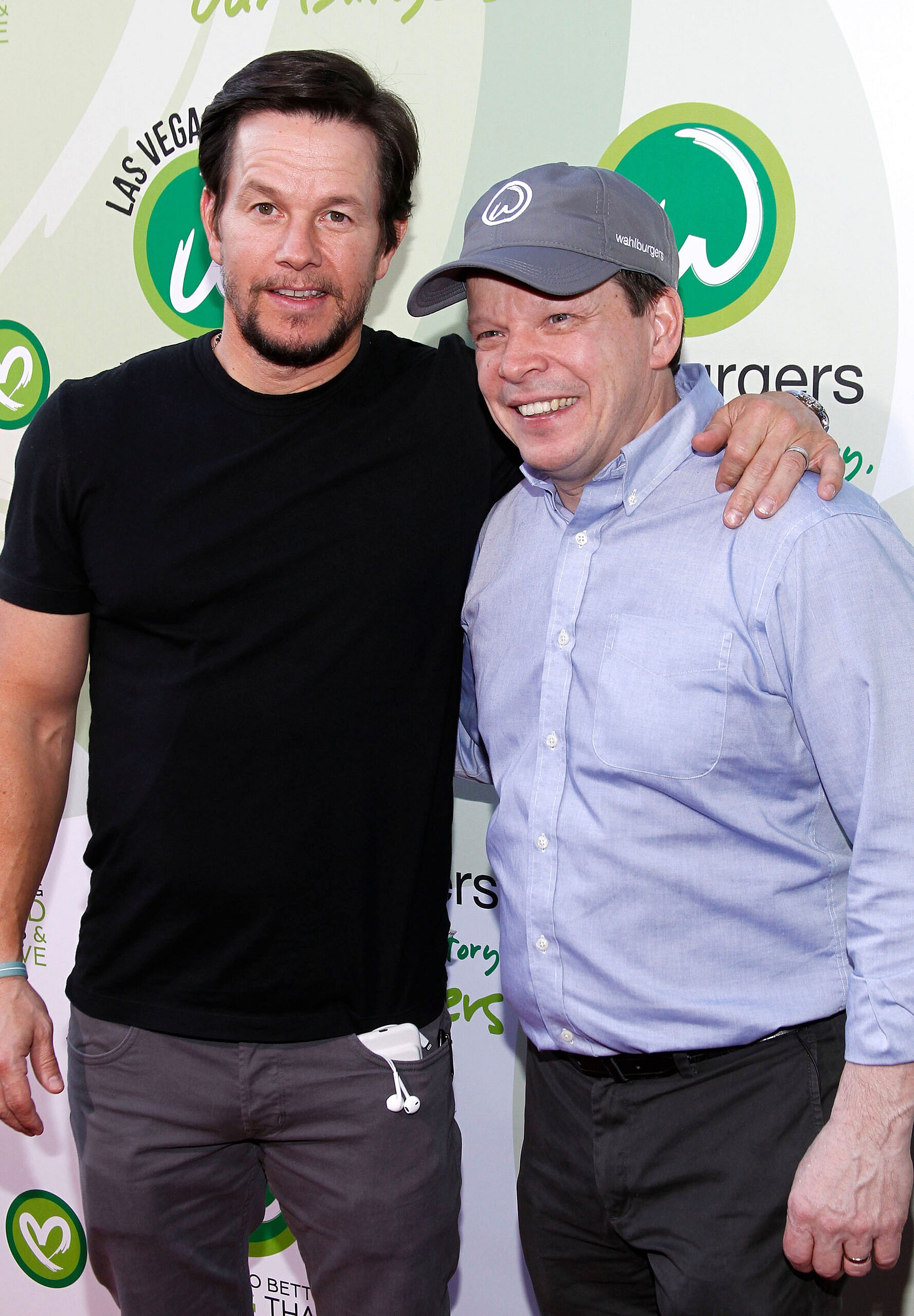 Mark Wahlberg Accused Of Tearing Apart L.A. 'Wahlburgers' In Restaurant Feud