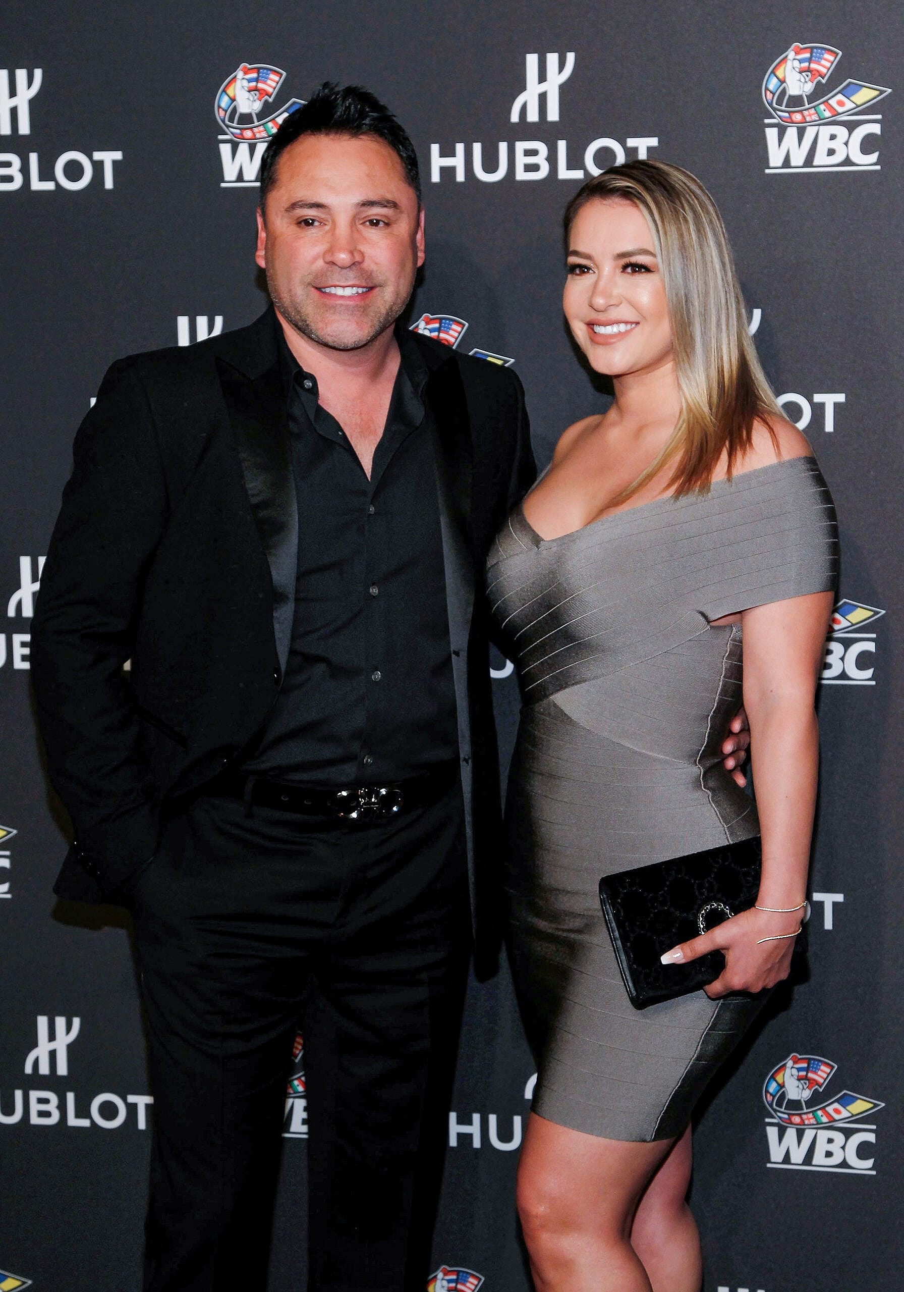 Oscar De La Hoya Files For Divorce From Wife After 22 Years Of Marriage