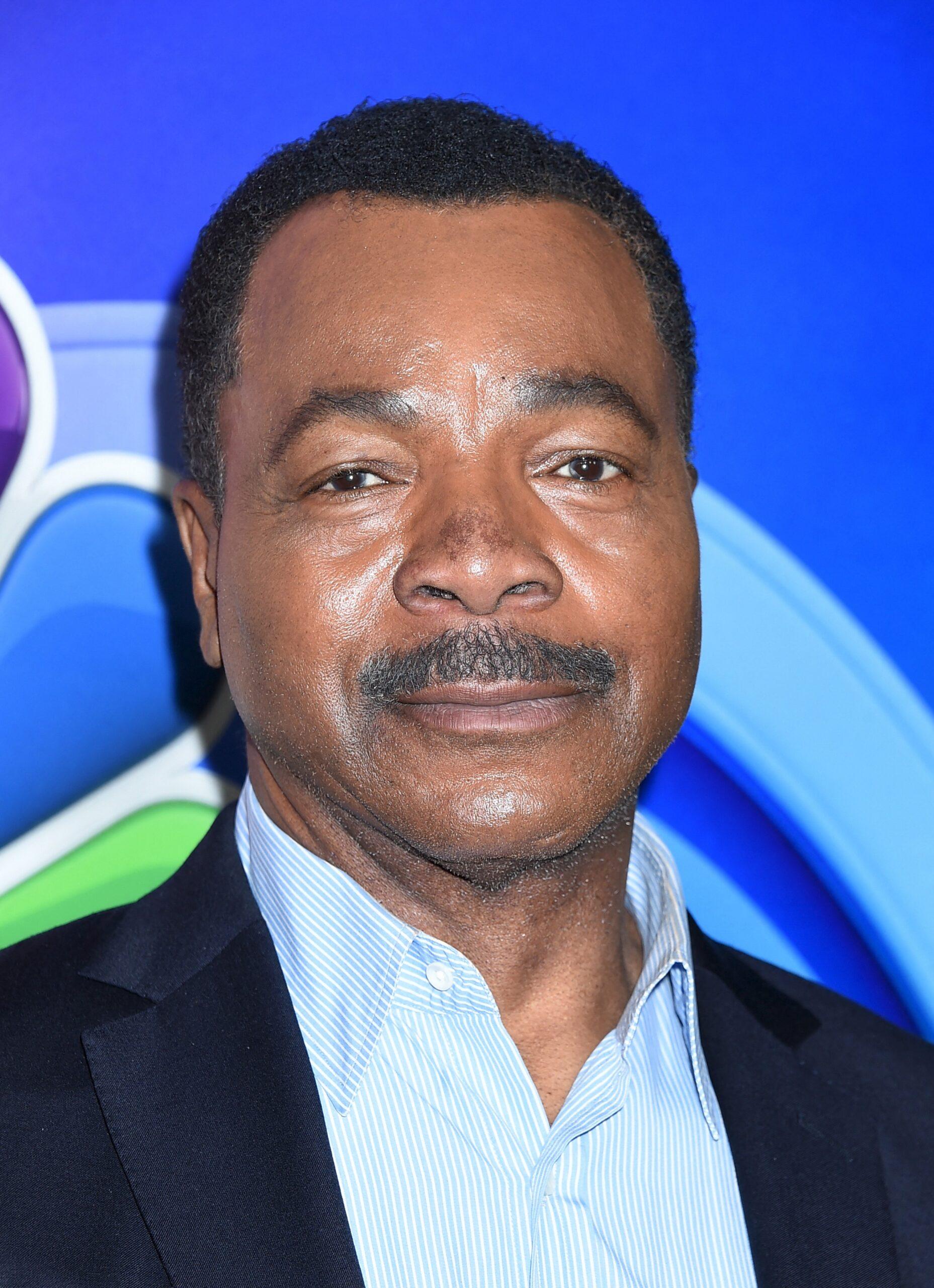 'Rocky' & 'The Mandalorian' Star Carl Weathers Passes Away