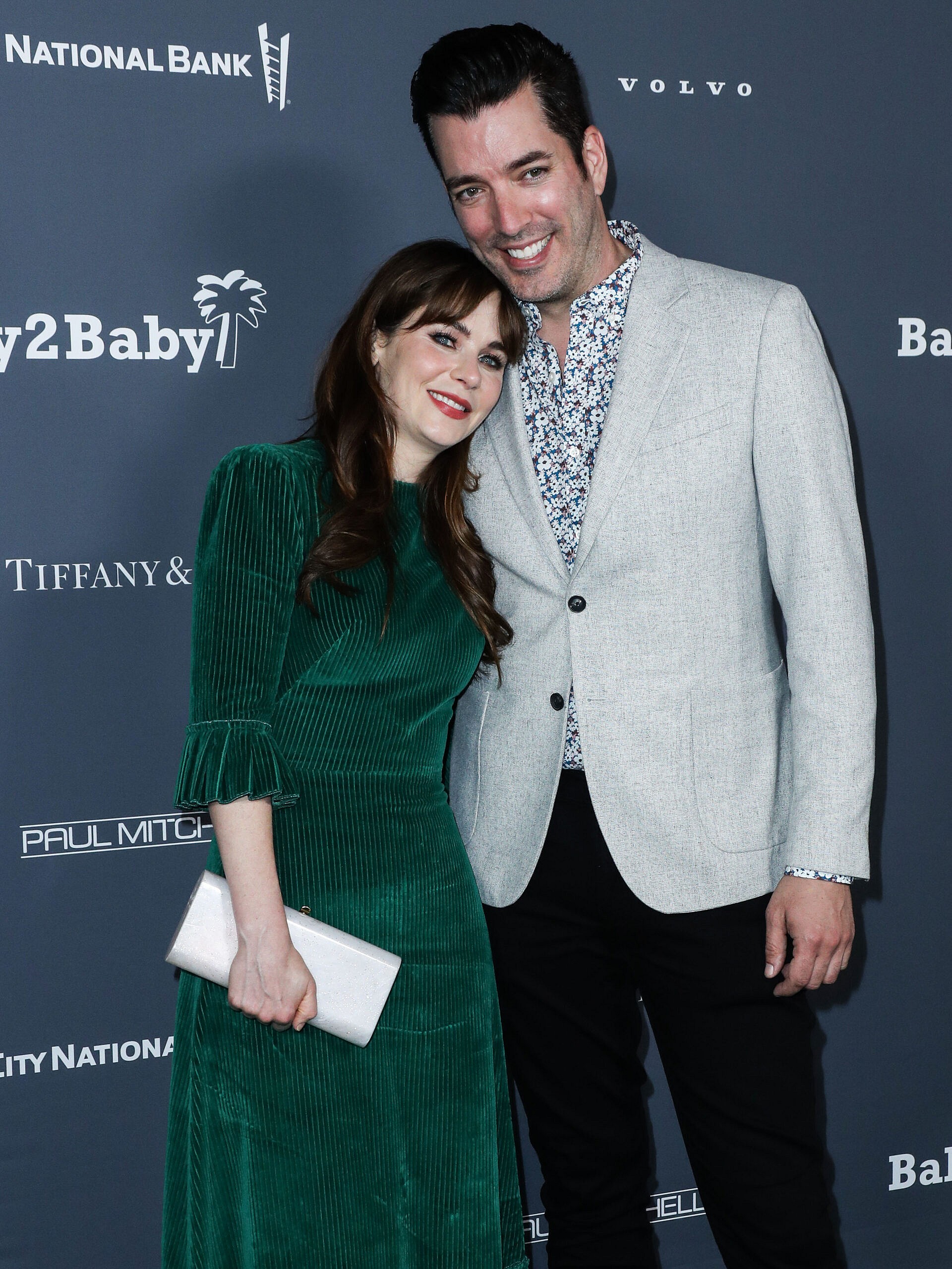 Zooey Deschanel and Jonathan Scott