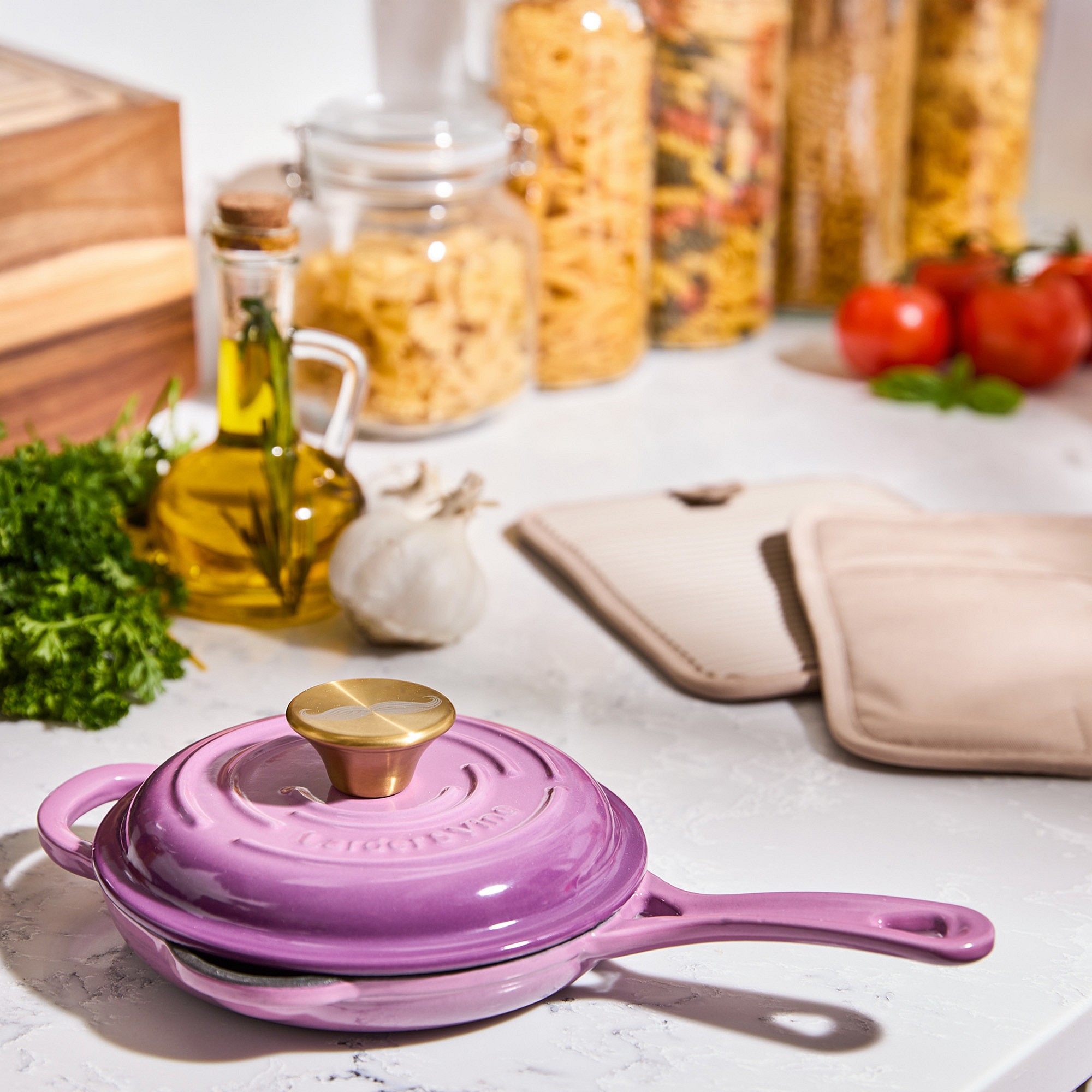 Joe Sasto Larder & Vine