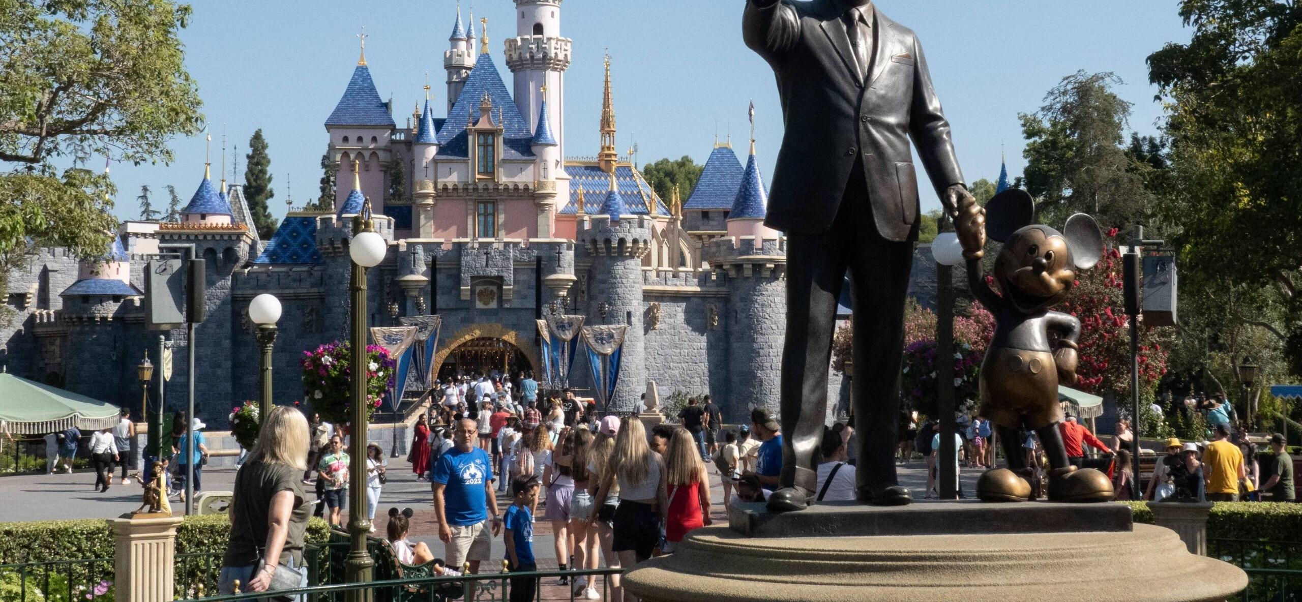 Disneyland Announces New Ticket Offer For Select Guests