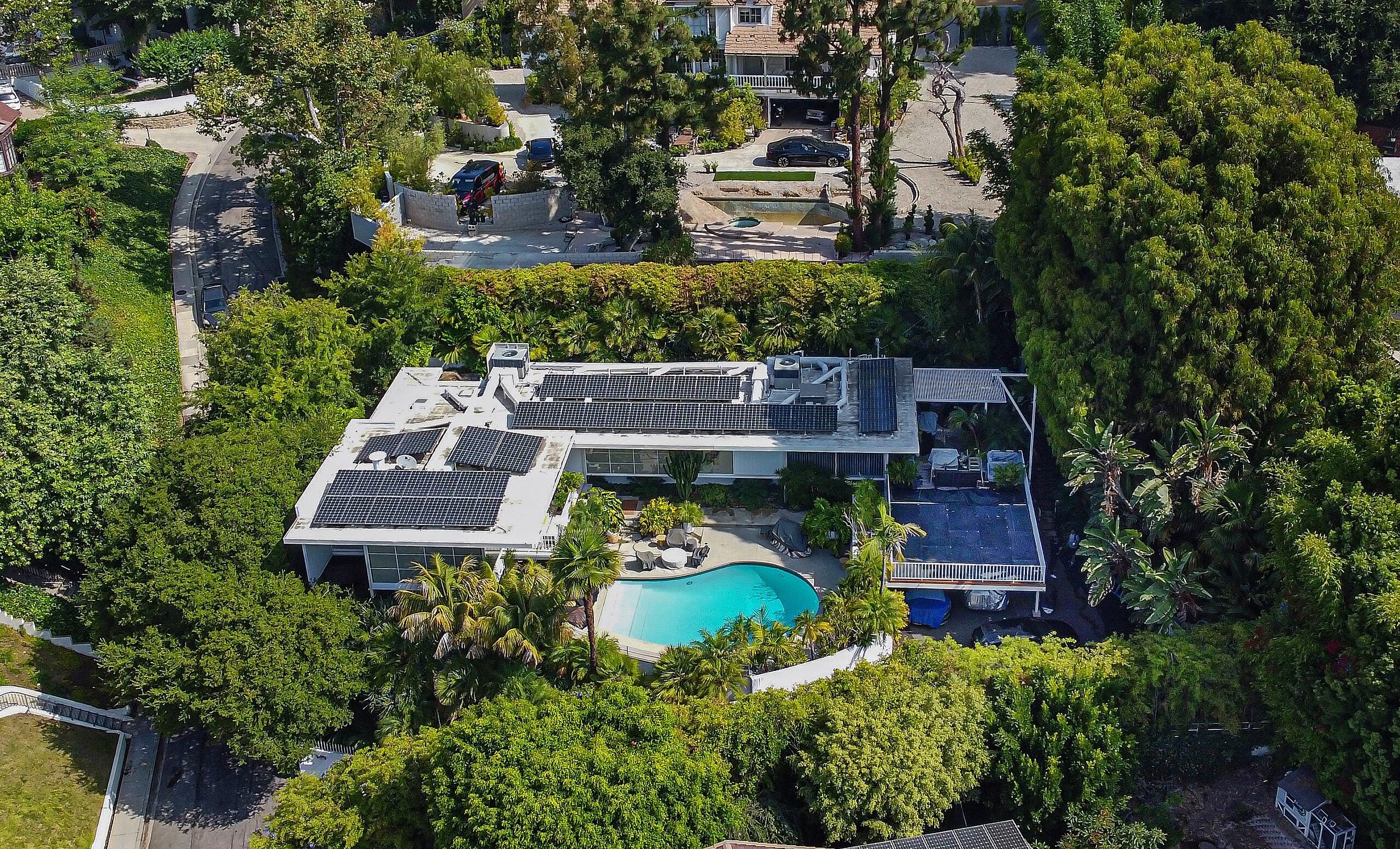 Brad Pitt's Los Feliz Home Which Was Recently Burglarized.
